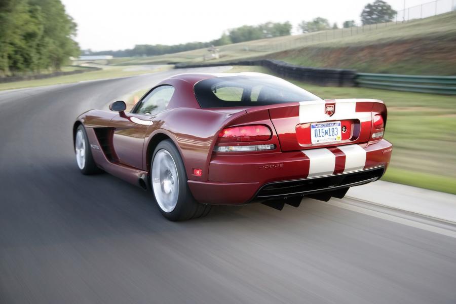  Dodge Viper SRT10 Coupe 2008 года  (фото 48 из 52)
